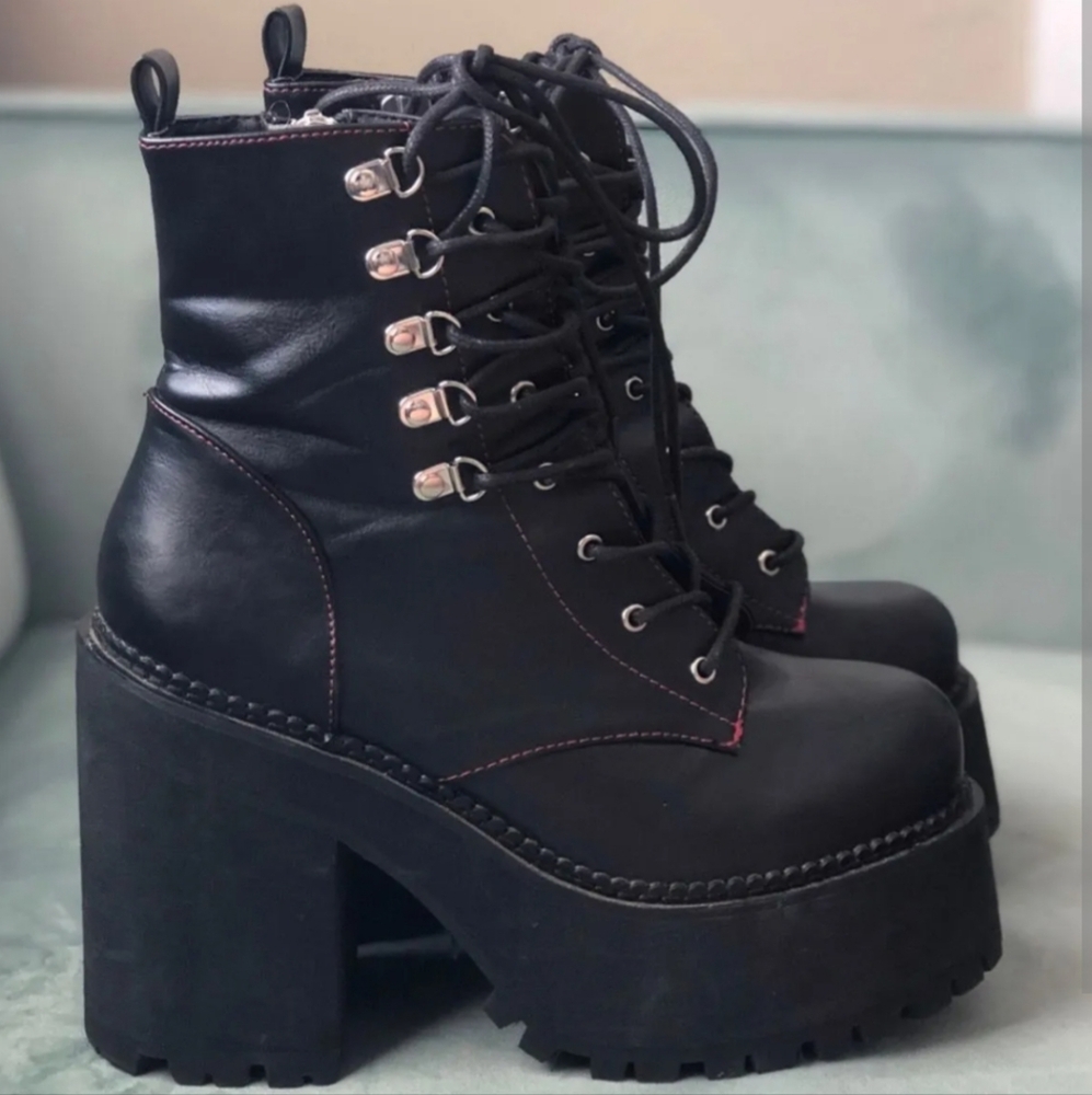 Demonia ASSAULT 100 Size 8